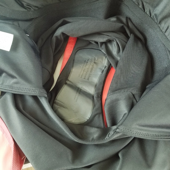 Lululemon Waterside Square Neck One Piece Swim Bikini Black Athletic NWT sz 8 - Picture 7 of 12